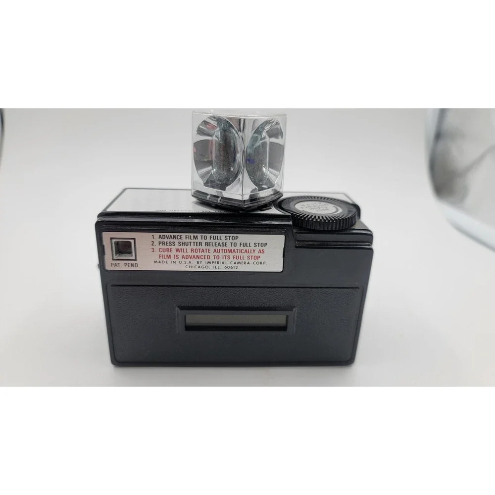 Vintage 126 Instant Load Magicube Camera X50‎ Made in USA Imperial Camera Corp.